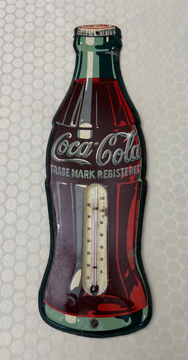 Lithographed Plate From The 1940s/1950s In The Shape Of A Bottle