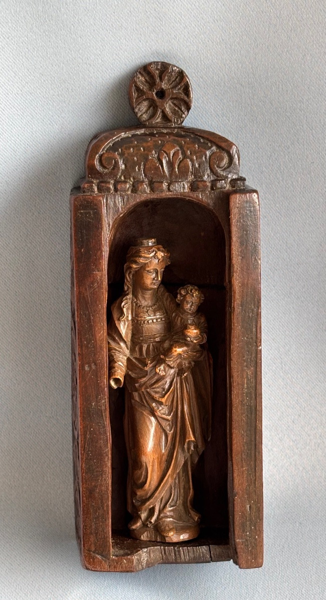 17th Century Carved Wooden Travel Altar -photo-6