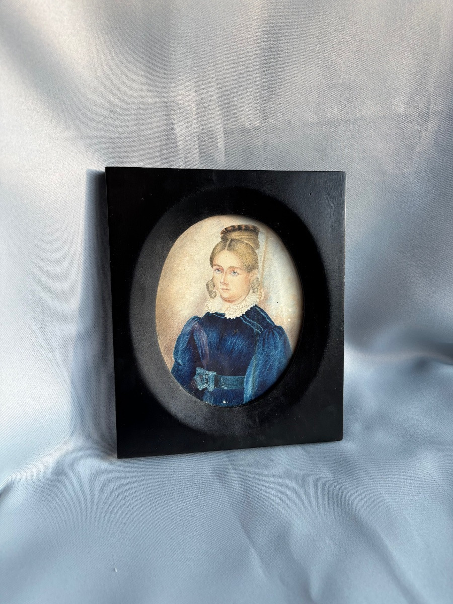 Portrait Of A Young Woman Of Quality, 18th Century -photo-2