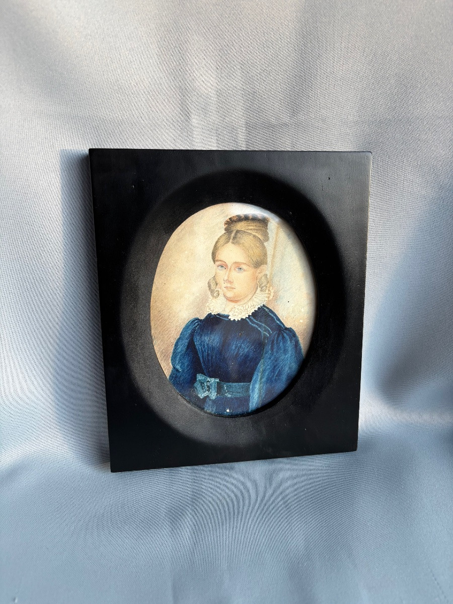 Portrait Of A Young Woman Of Quality, 18th Century -photo-4
