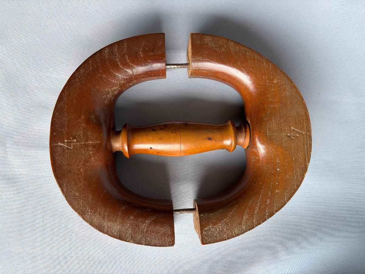 Ovale à chapeau 20éme Siècle -photo-3