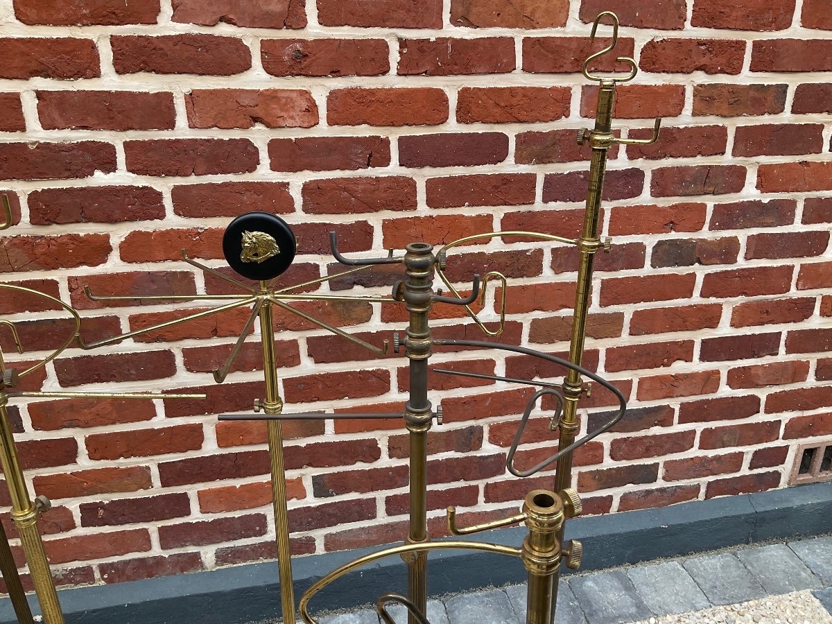 Présentoirs de magasins en laiton  20éme Siècle ensemble de 11-photo-4