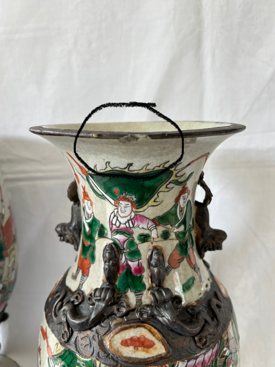Nanjing, Pair Of Polychrome Vases, Late 19th Century -photo-2
