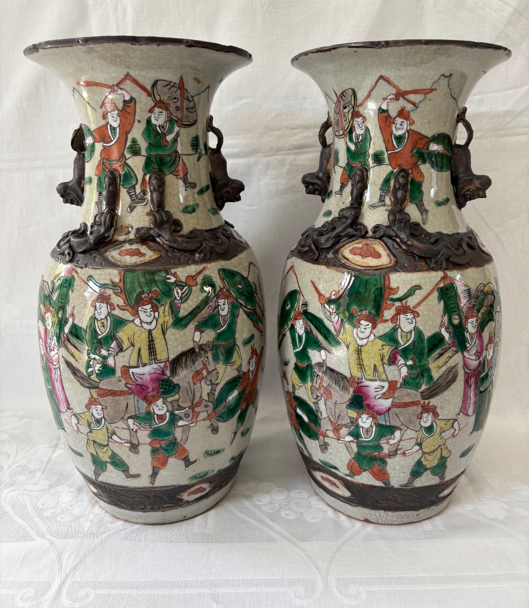Nanjing, Pair Of Polychrome Vases, Late 19th Century -photo-5