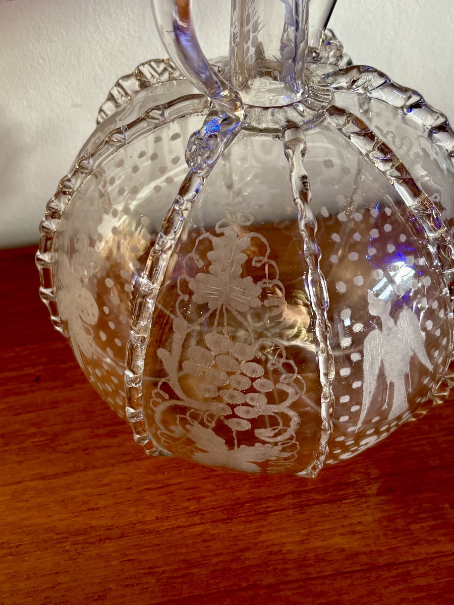 18th-century Dutch Blown-glass Carafe -photo-1