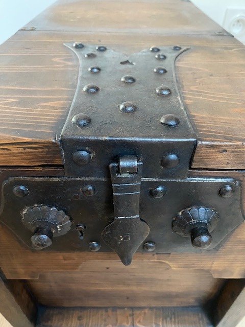 Japanese Safe-photo-4