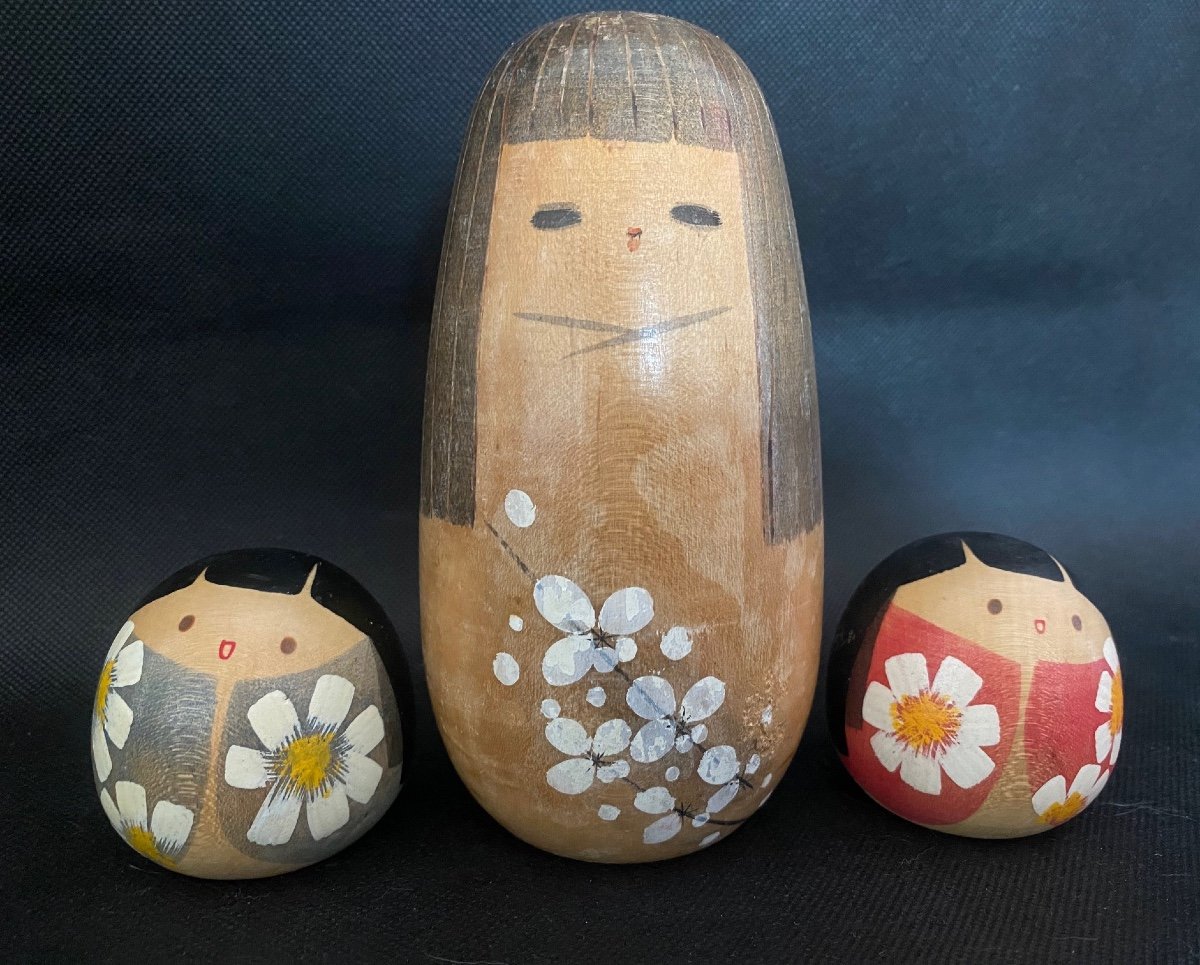 Kokeshis Ou Poupees Japonaises