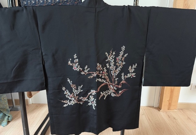 HAORI FEMME OU VESTE JAPONAISE-photo-4