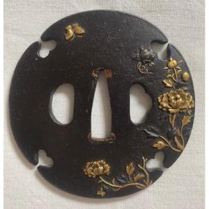 Tsuba Chrysanthemes