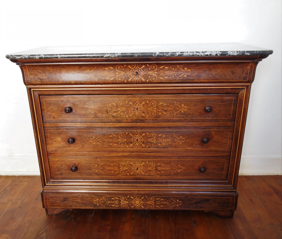 Commode Charles X  palissandre et citronnier