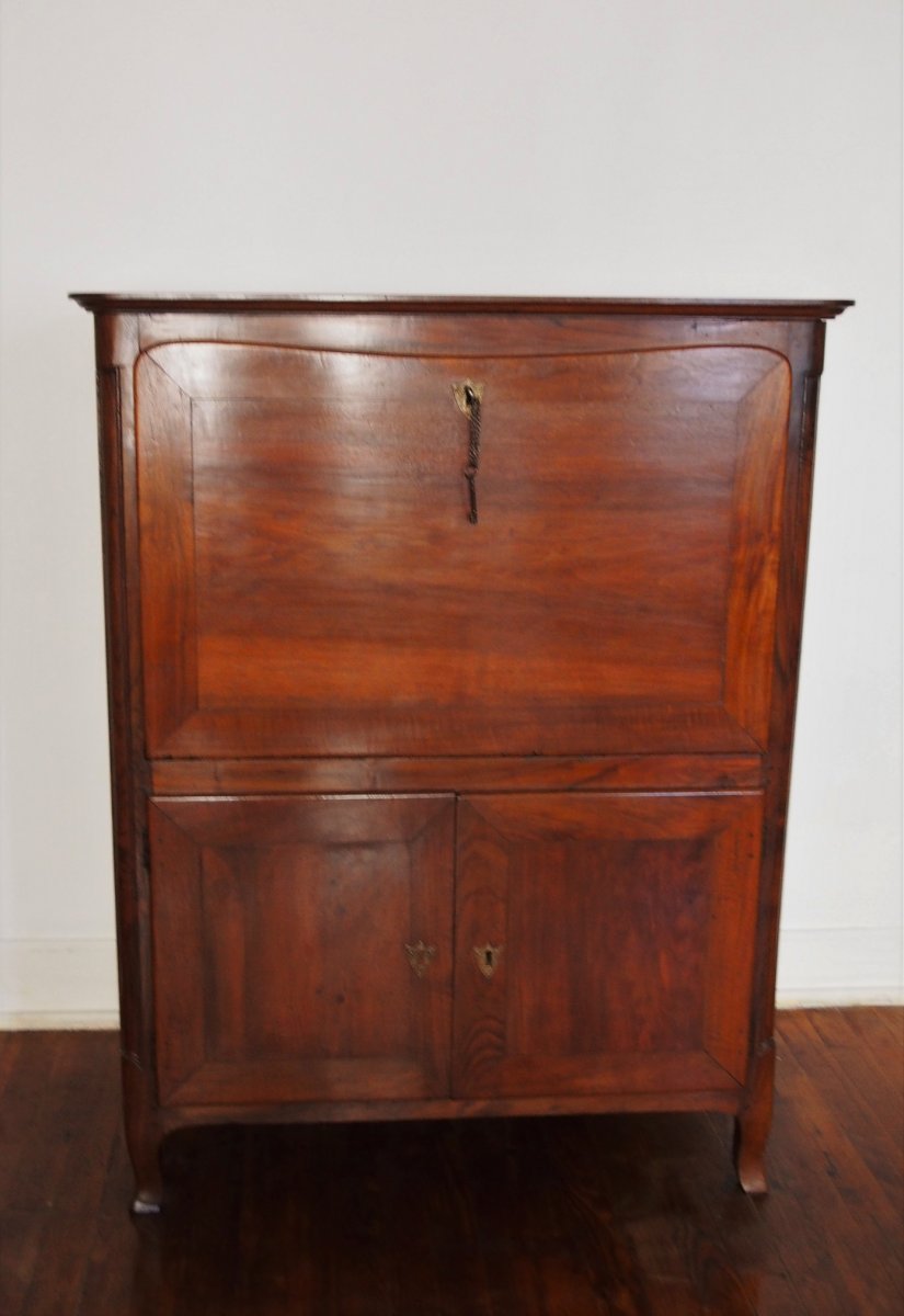 Secretary XVIII Walnut-photo-2