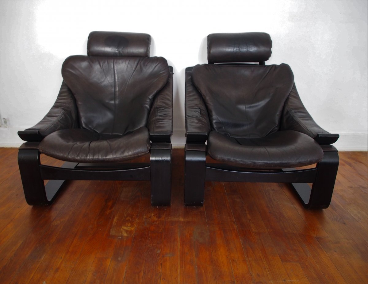 Pair Of Scandinavian Armchairs And Footrests-photo-2