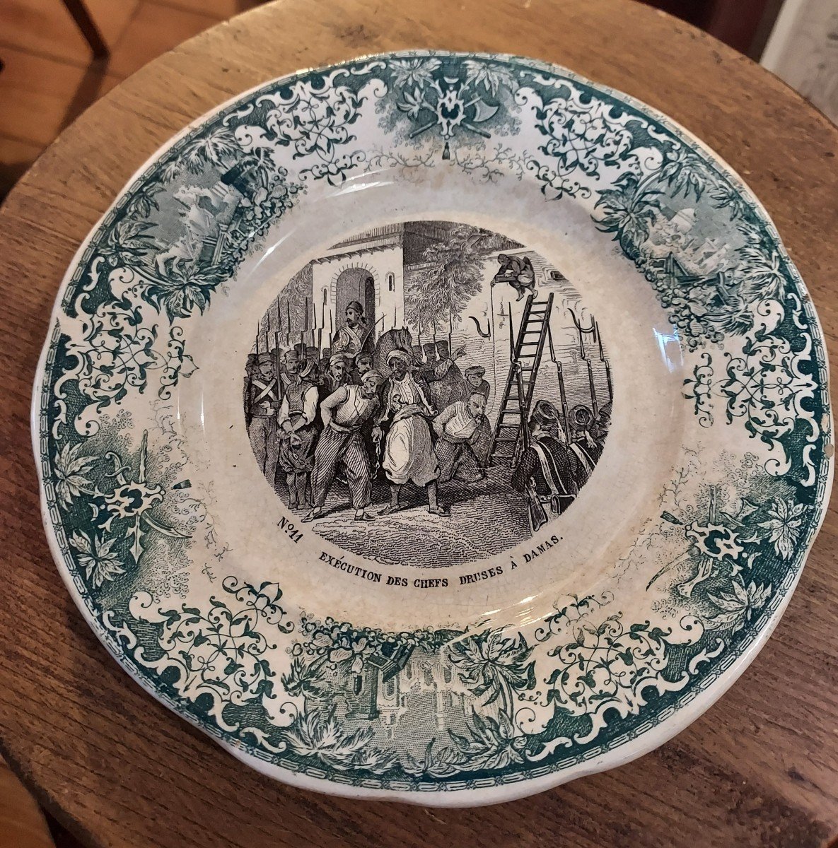 Assiette Creil Et Montereau N°11 "exécution Des Chefs Druses à Damas""-photo-4