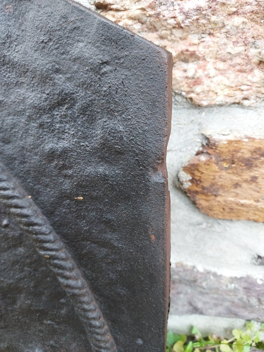 Breton Fireplace Plate In Cast Iron With Ermine And Breton Motto-photo-1