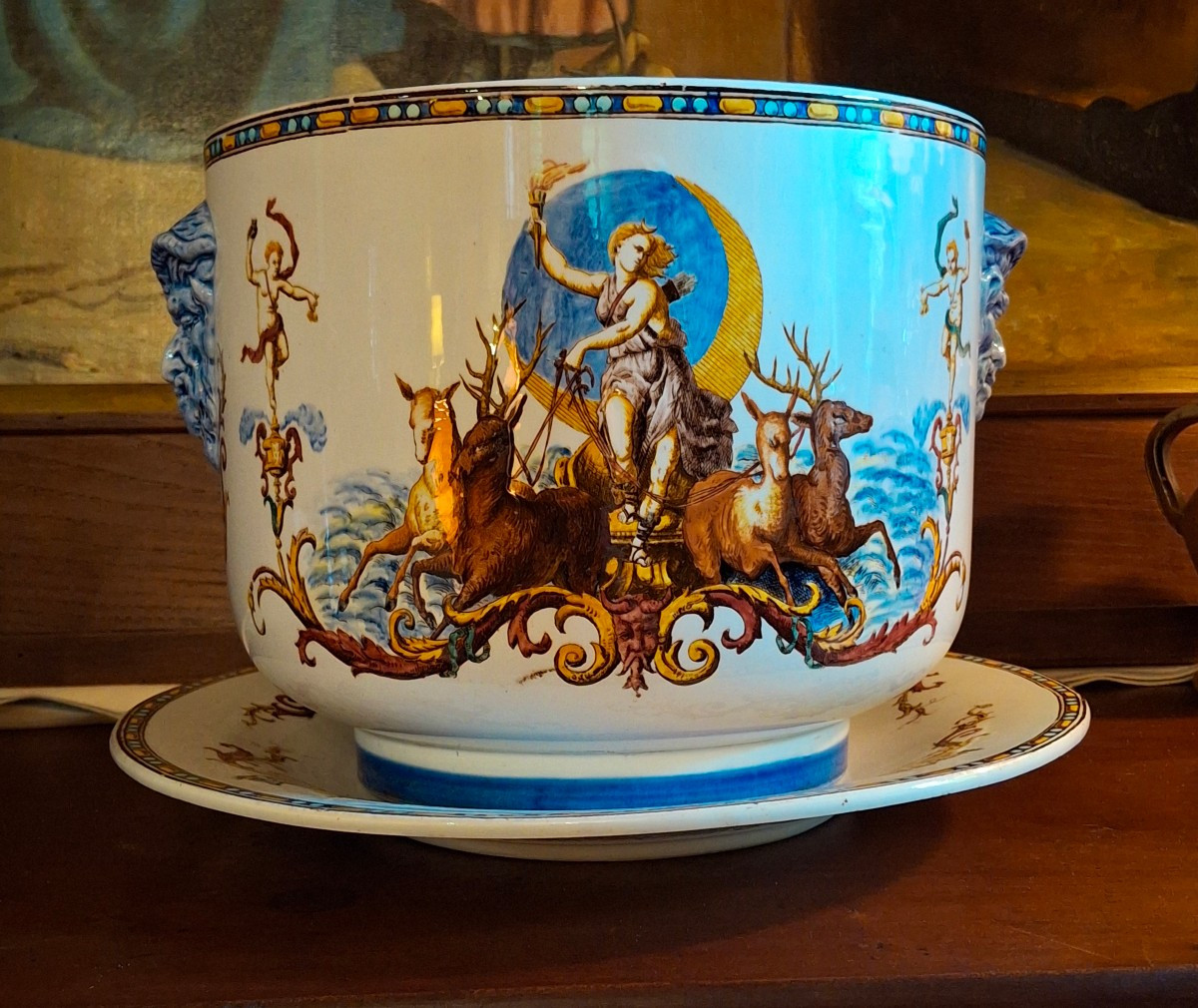 Large Gien Diane Chasseresse Planter, Late 19th Century 