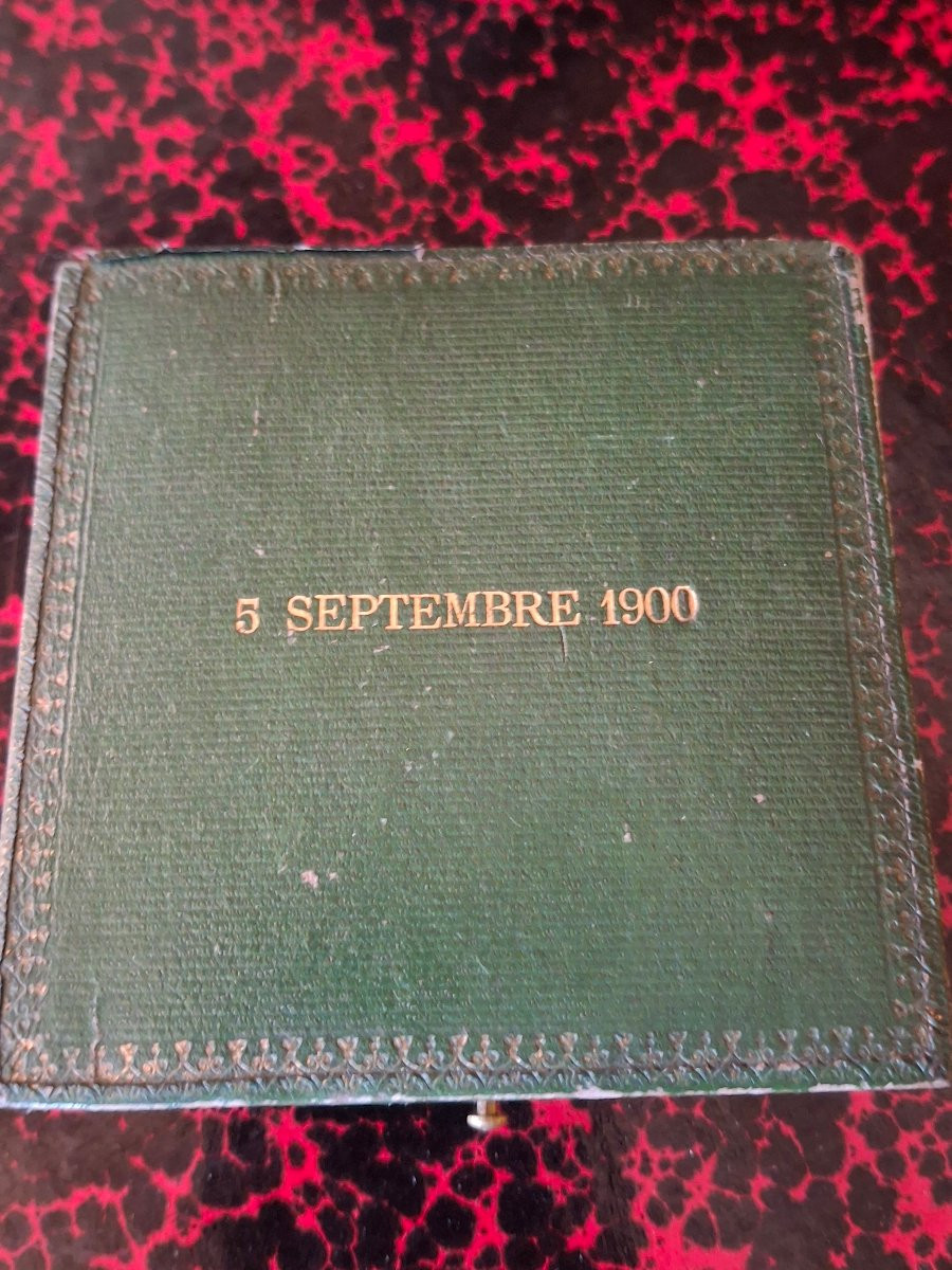 Boucle de ceinture en argent dans son écrin 05/09/1900-photo-4