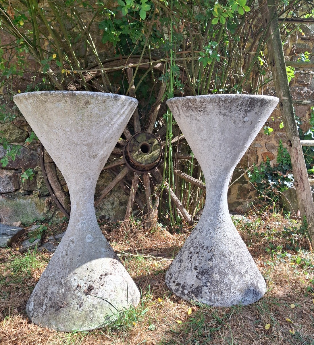 Pair Of Large Diabolo Planters In Eternit By Willy Guhl