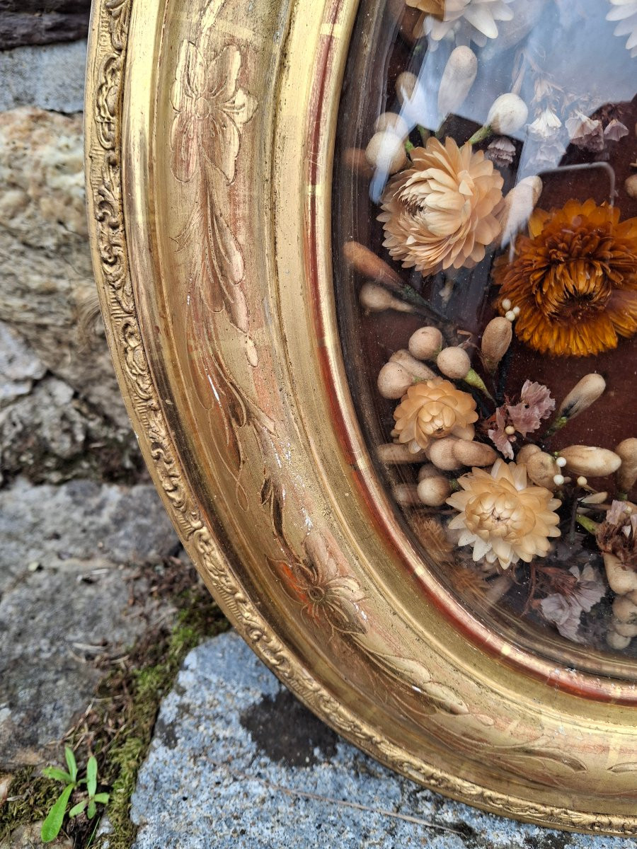 19th Century Louis Philippe Gilded Wood And Curved Glass Frame-photo-3