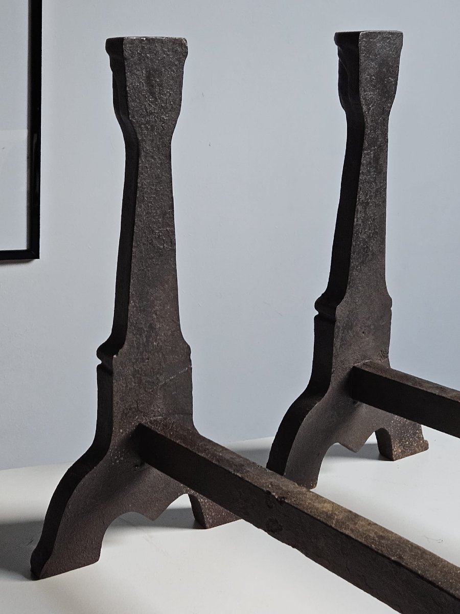 Paire de chenets antropomorphes en fonte -photo-3
