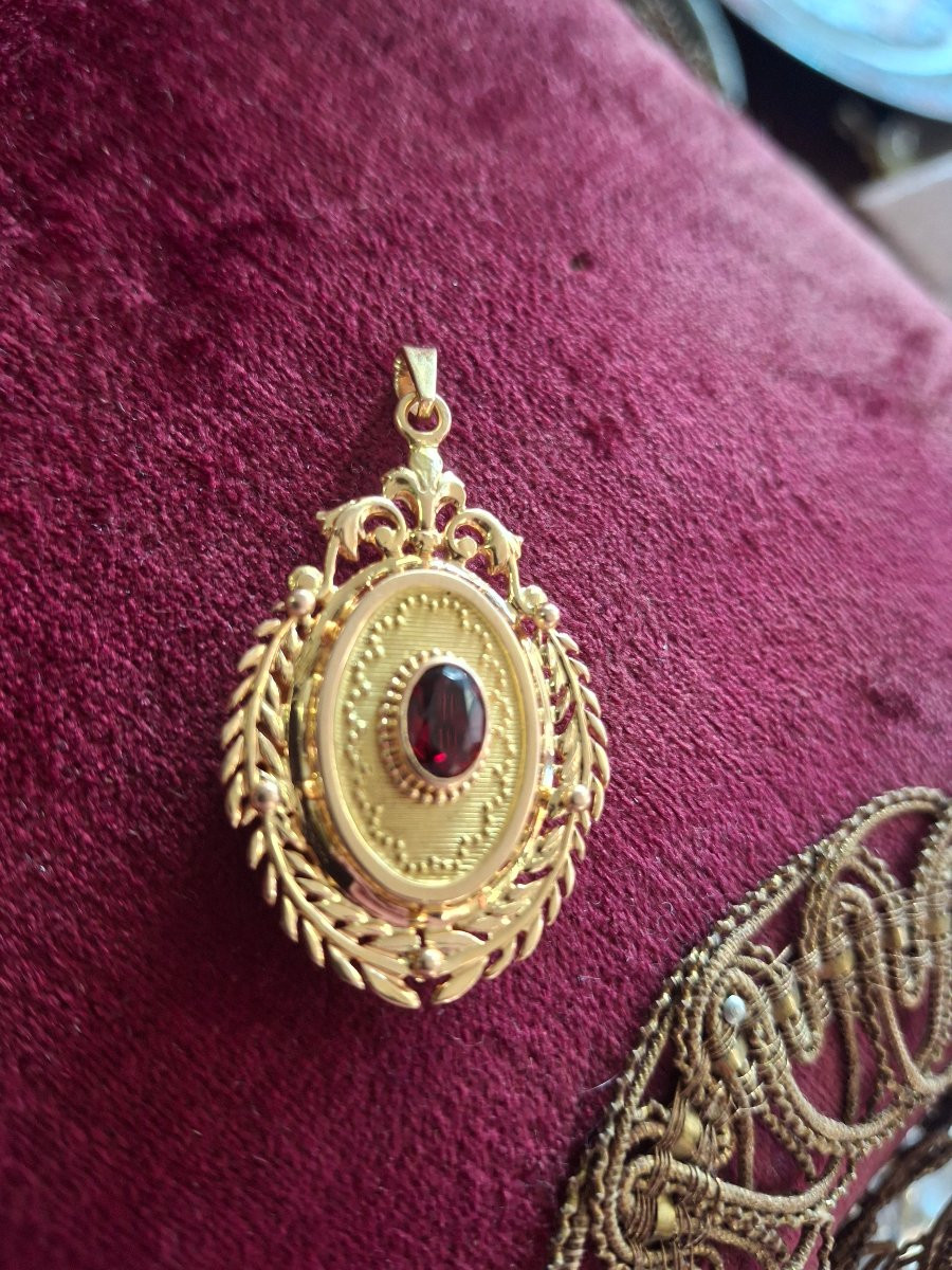 Pendentif médaillon en or Napoléon III-photo-3