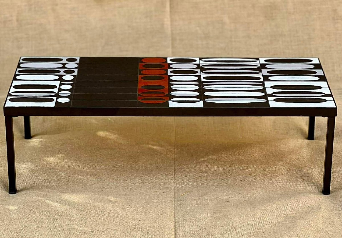 Table basse de Roger Capron modèle Galilée 