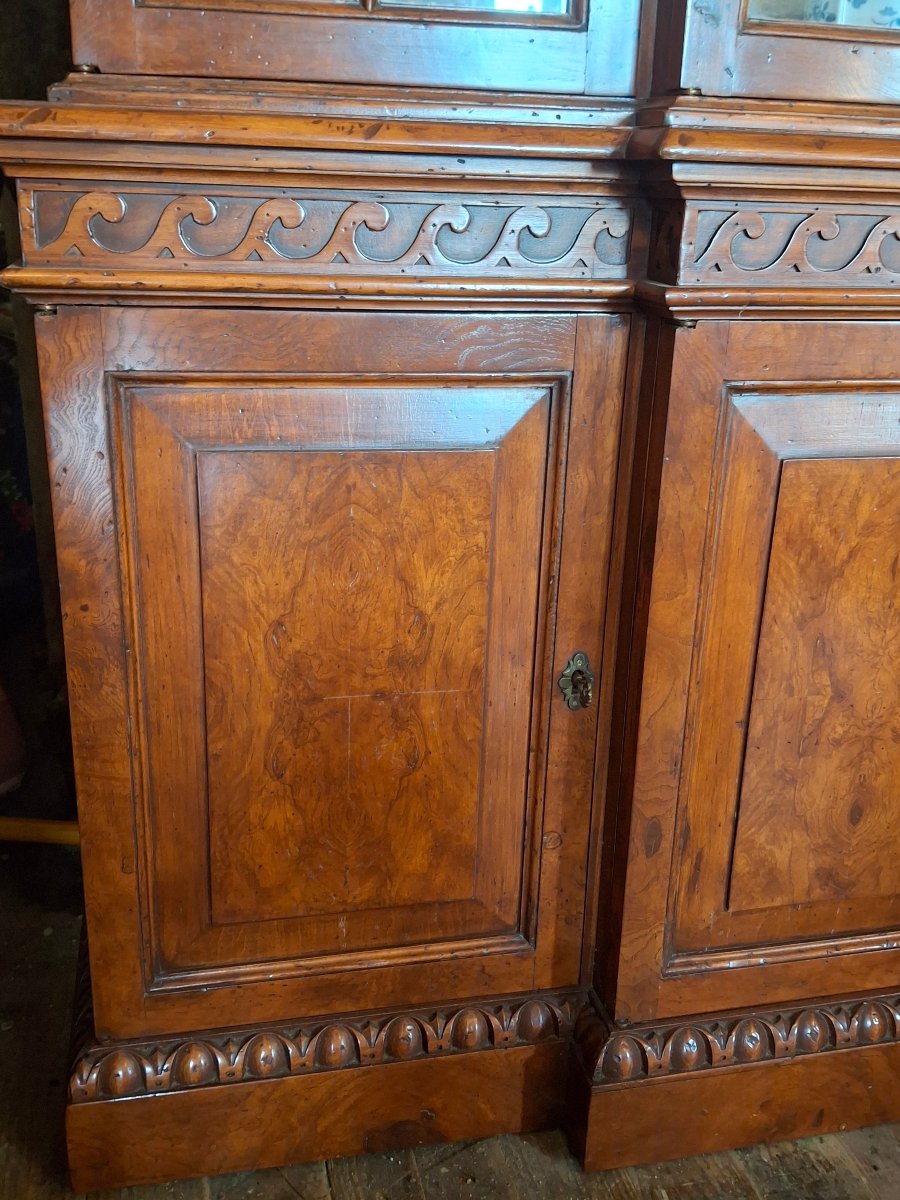 English Two-part Carved Wooden Display Bookcase-photo-2