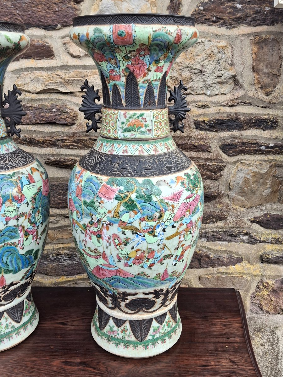 Pair Of Large Nankin Vases, Late 19th Century -photo-2