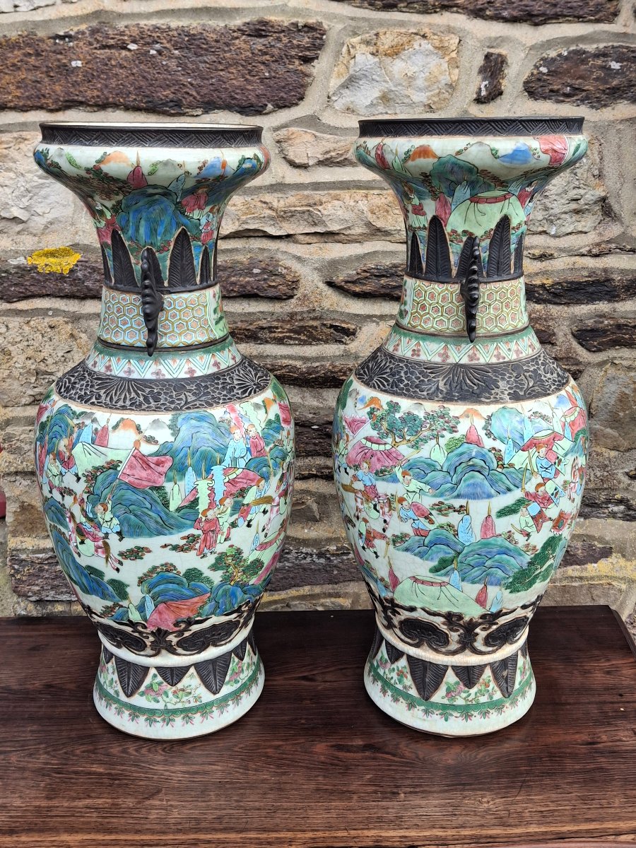 Pair Of Large Nankin Vases, Late 19th Century -photo-2