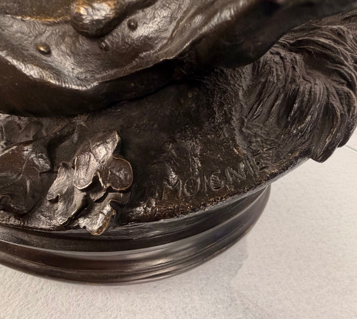 Bronze Moigniez Sanglier  au Ferme par 3 Chiens Chasse -photo-1