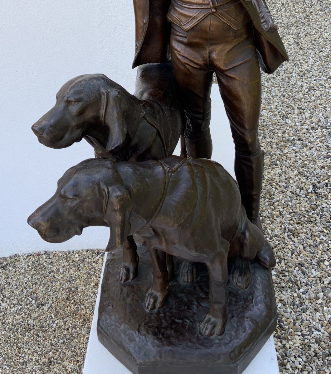 Sniffer Listening Hunting Dogs Jacquemart Garden Statue-photo-1