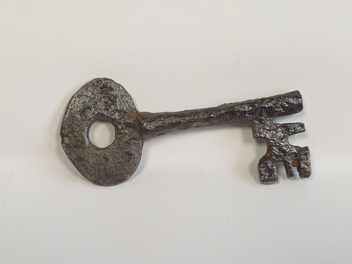 Gothic Key 14th Century 8cm-photo-4