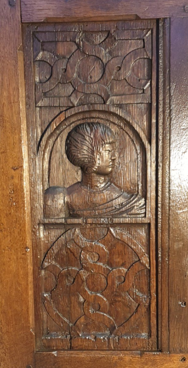Woodwork With Three Panels With 17th Century Profiles -photo-3