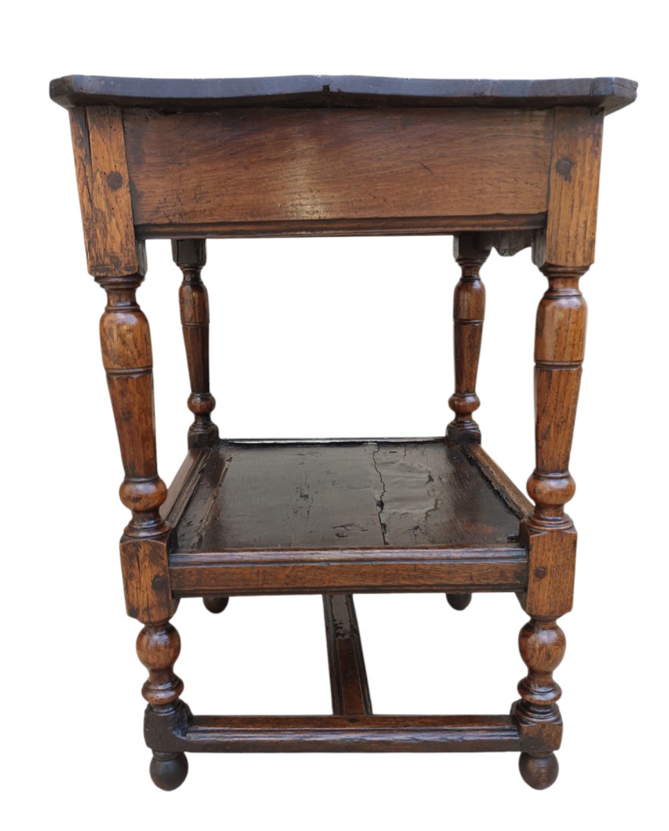 Small Table With Intermediate Top, 17th Century -photo-2