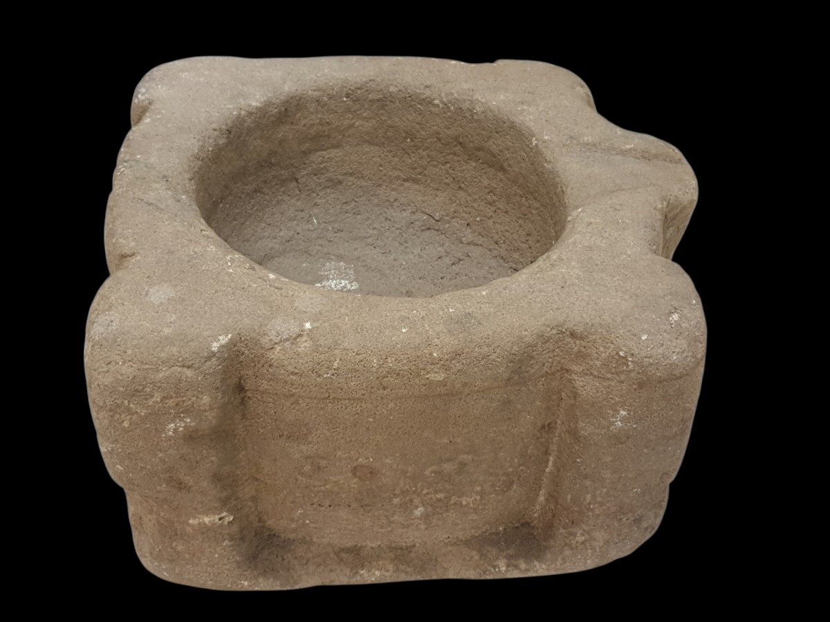 Mortier en pierre XVIe siècle -photo-2