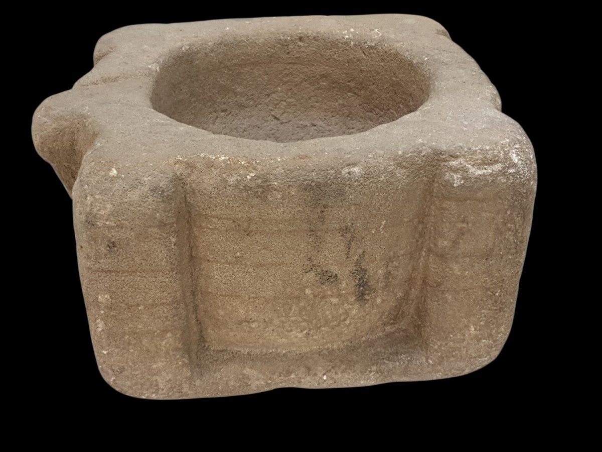 Mortier en pierre XVIe siècle -photo-4