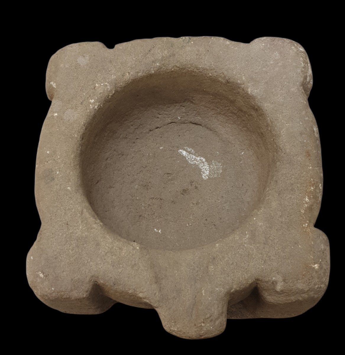 Mortier en pierre XVIe siècle -photo-2