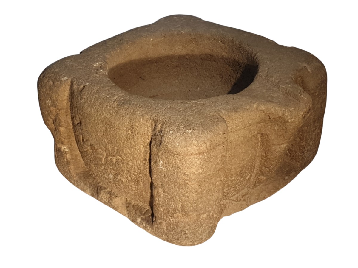 Mortier en pierre XVIe siècle -photo-6