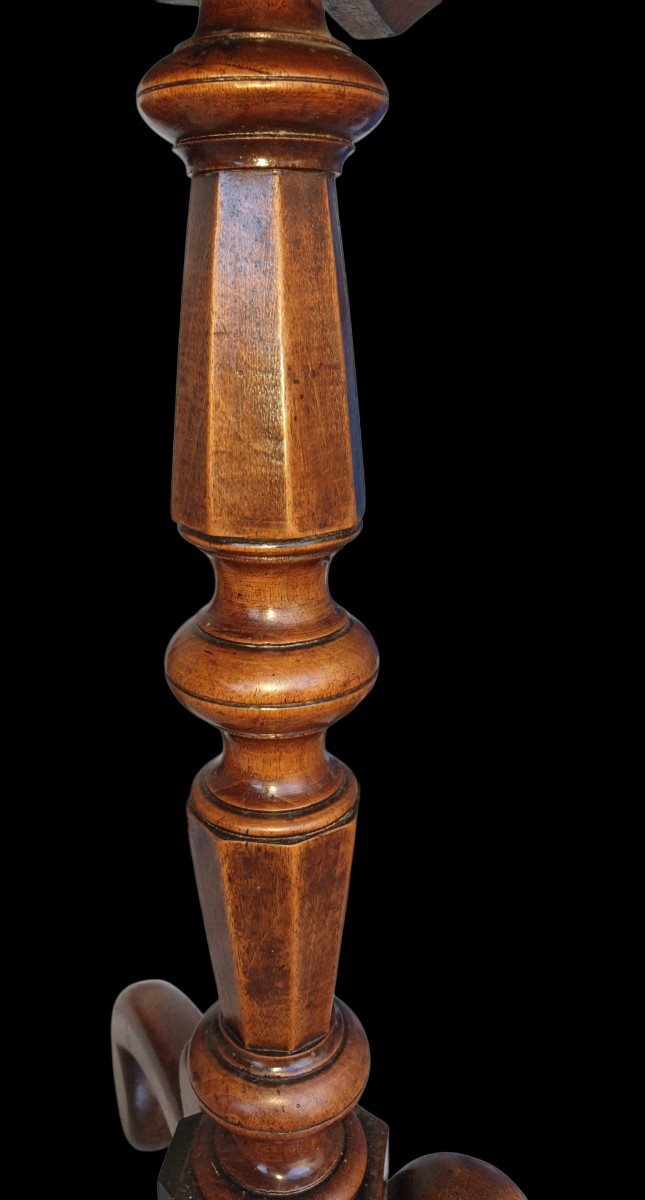 Guéridon tripode époque Louis XIV-photo-3