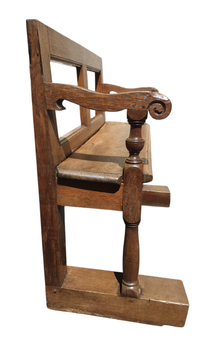 Small 17th-century Church Bench France-photo-1