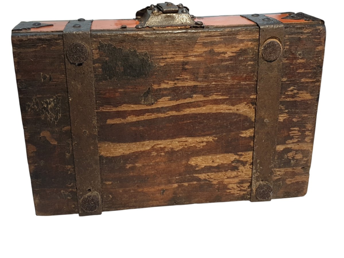 18th-century Wedding Chest From India (kerala) -photo-7