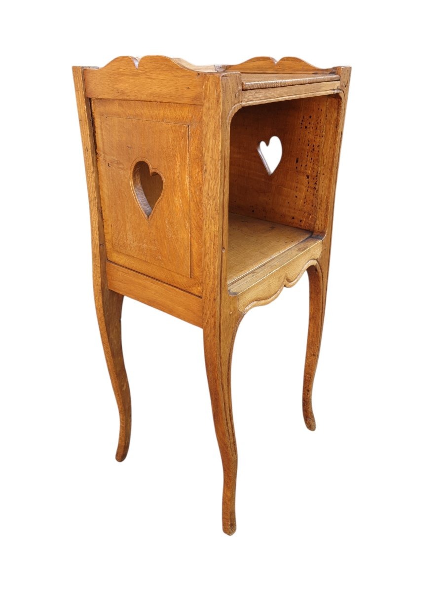 18th-century Louis XV-style "heart" Nightstand 