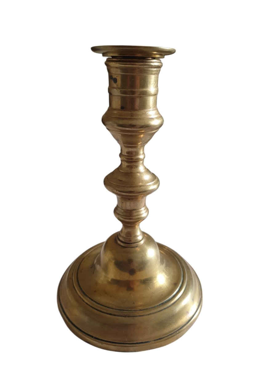 Petit flambeau XVIIe siècle 