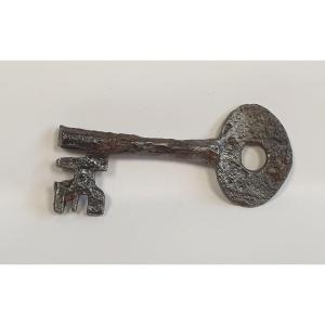 Clef Gothique XIVe siècle 8cm