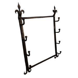 Ratelier à broches de cheminée XVIIe siècle 