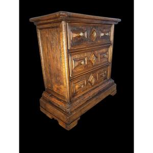 Small 17th-century Italian Chest Of Drawers 