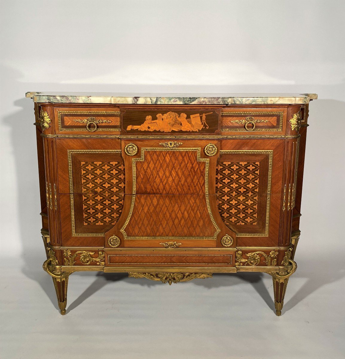  Commode En Marqueterie Dans Le Style De Jean Henri Riesener