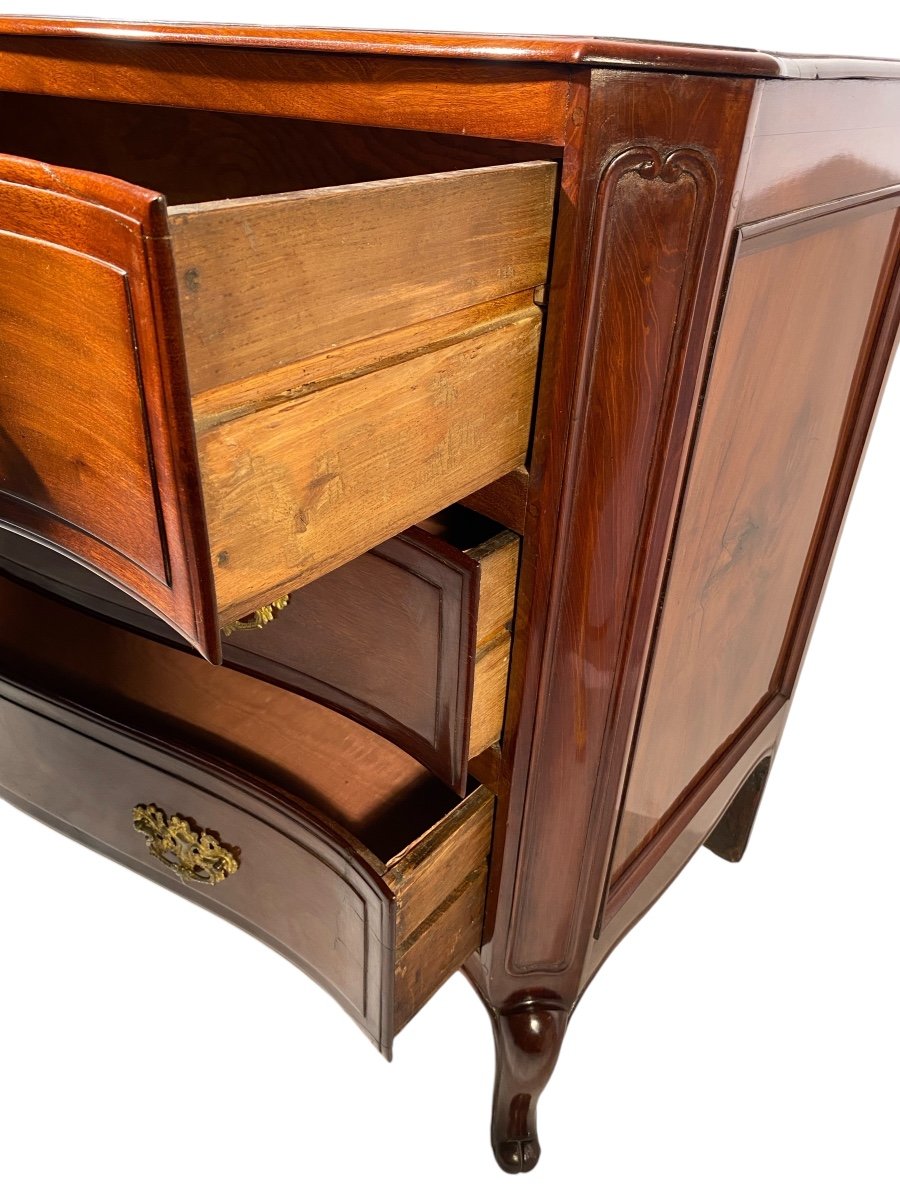 Commode In Molded Mahogany, Curved In Front, Probably English Work From The Eighteenth Century.-photo-3