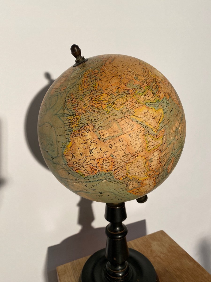 XIXth Terrestrial Globe-photo-1