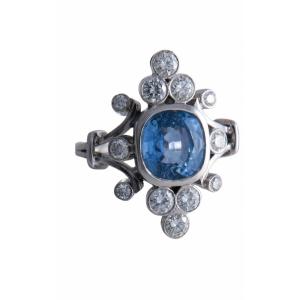 Sapphire And Diamond Ring