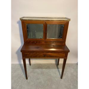 Late 18th Century Mahogany Desk